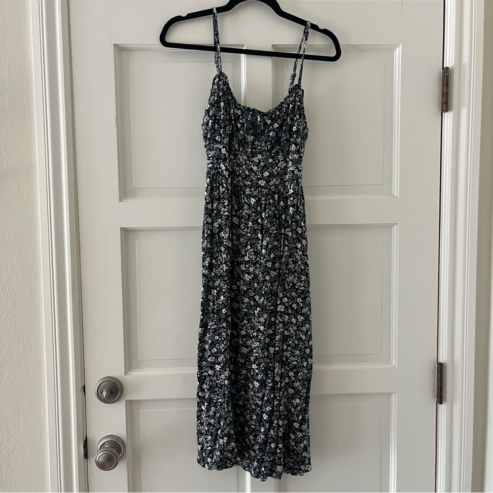 Old Navy Tie Front Smocked Floral Midi Dress - Size Small